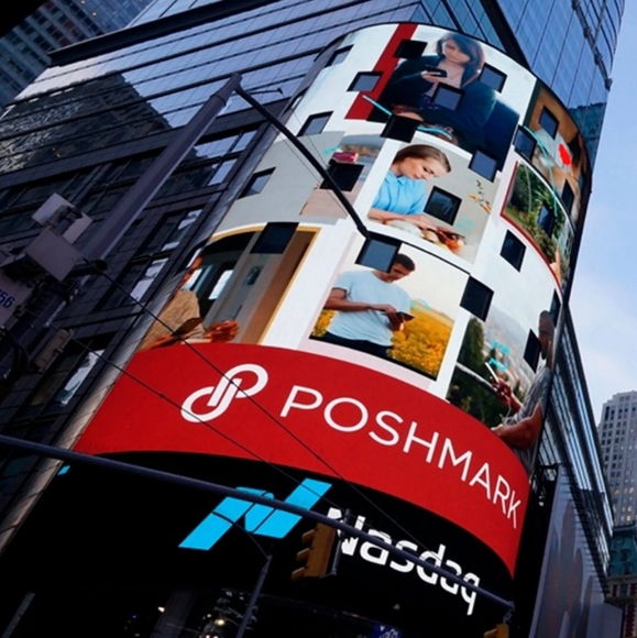 Meet Your Posher! - Picture 3 of 4